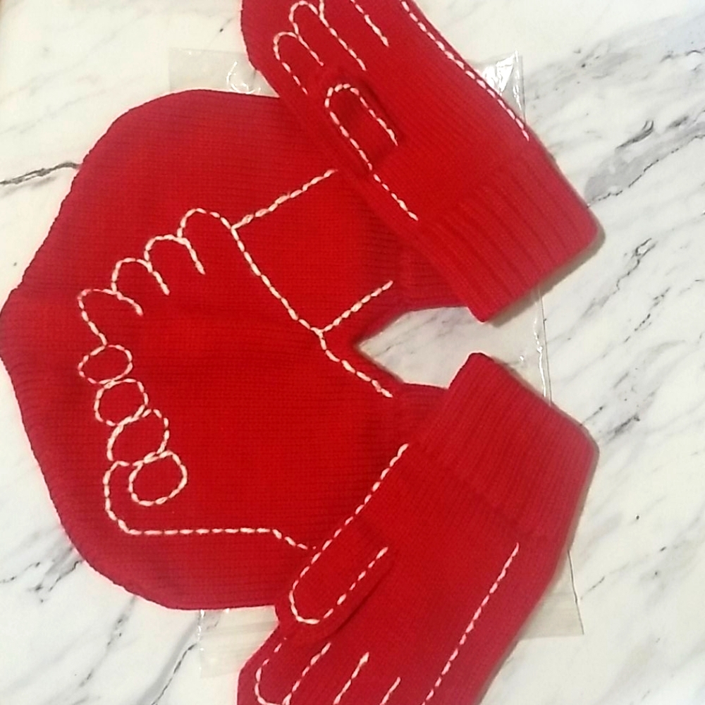 Love Mitten